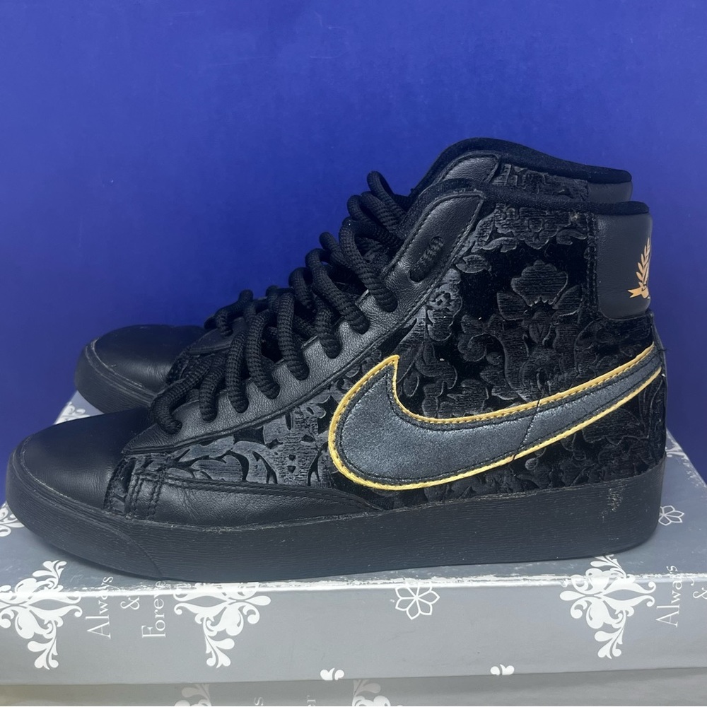 Nike Blazer mid sneakers Velvet floral Black gold swoosh - Picture 5 of 10